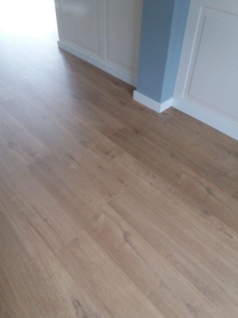 Waterdichte Quick-Step laminaat gelegd in De Krim (Ov.)