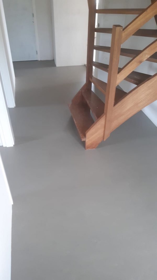 Marmoleum Concrete gelegd in Schoonebeek