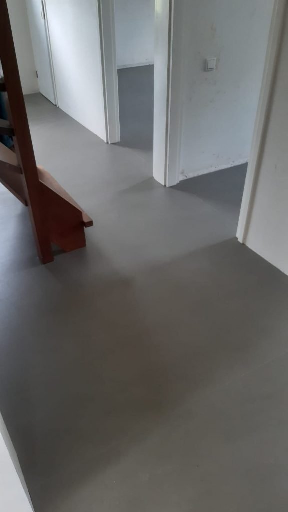 Marmoleum Concrete gelegd in Schoonebeek