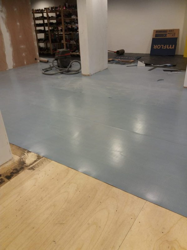 Jonker Schoenen te Coevorden voorzien van nieuwe vloer