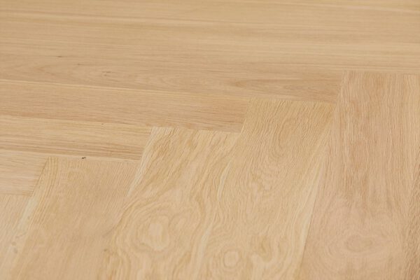 Eettafel 'Geneve'