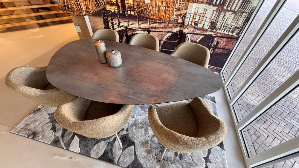 Eettafel 'Daniël 1194'