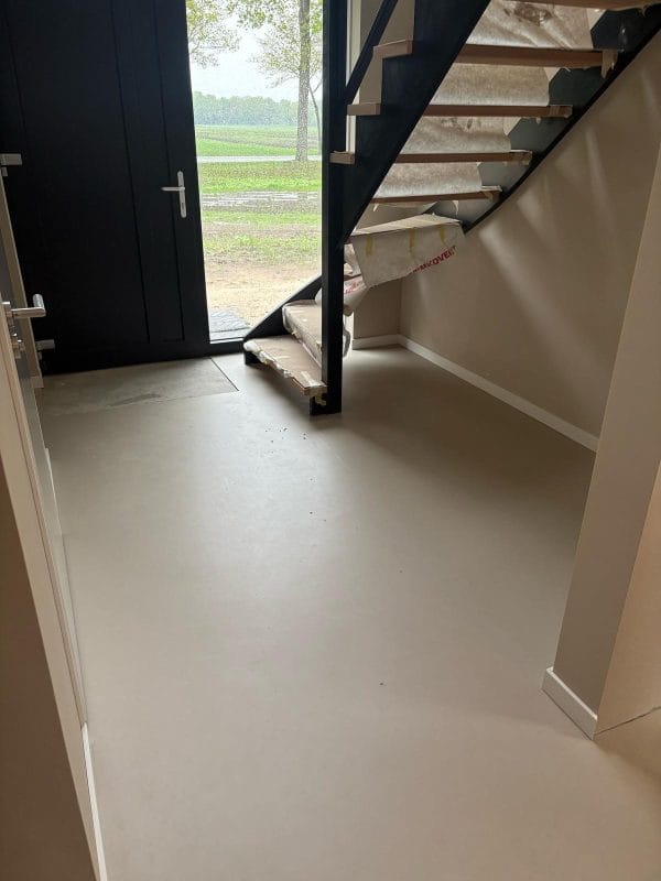 Marmoleum Walton 3378 stuco gelegd in Schoonebeek