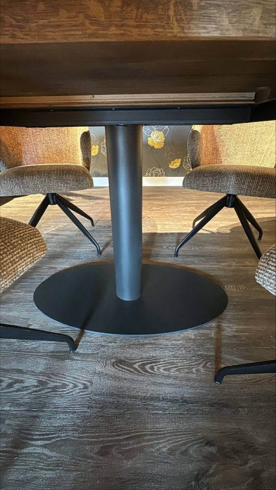 Eettafel 'Olivia' ovaal