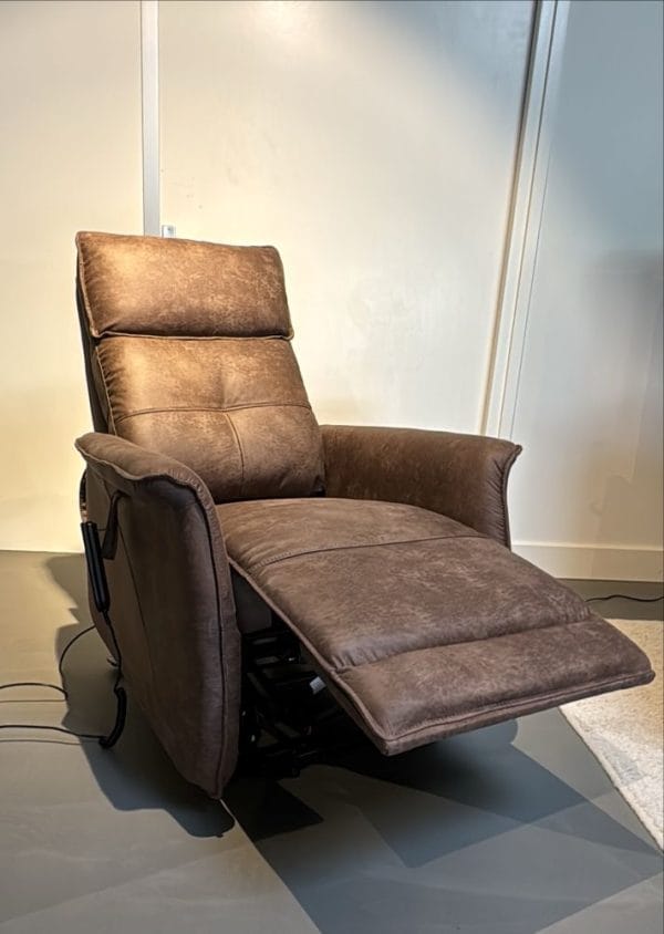 Sta-op fauteuil 'Cleveland' bruin