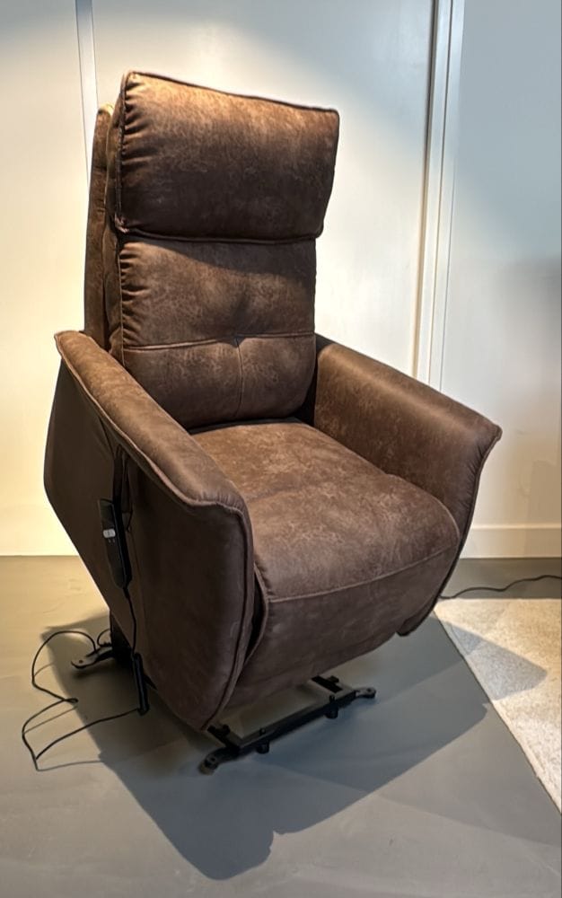 Sta-op fauteuil 'Cleveland' bruin